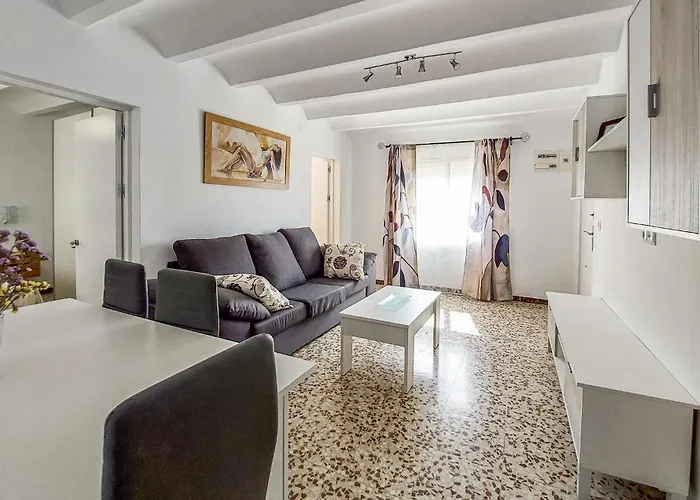 2 Bedroom Nice Apartment In Puerto Real