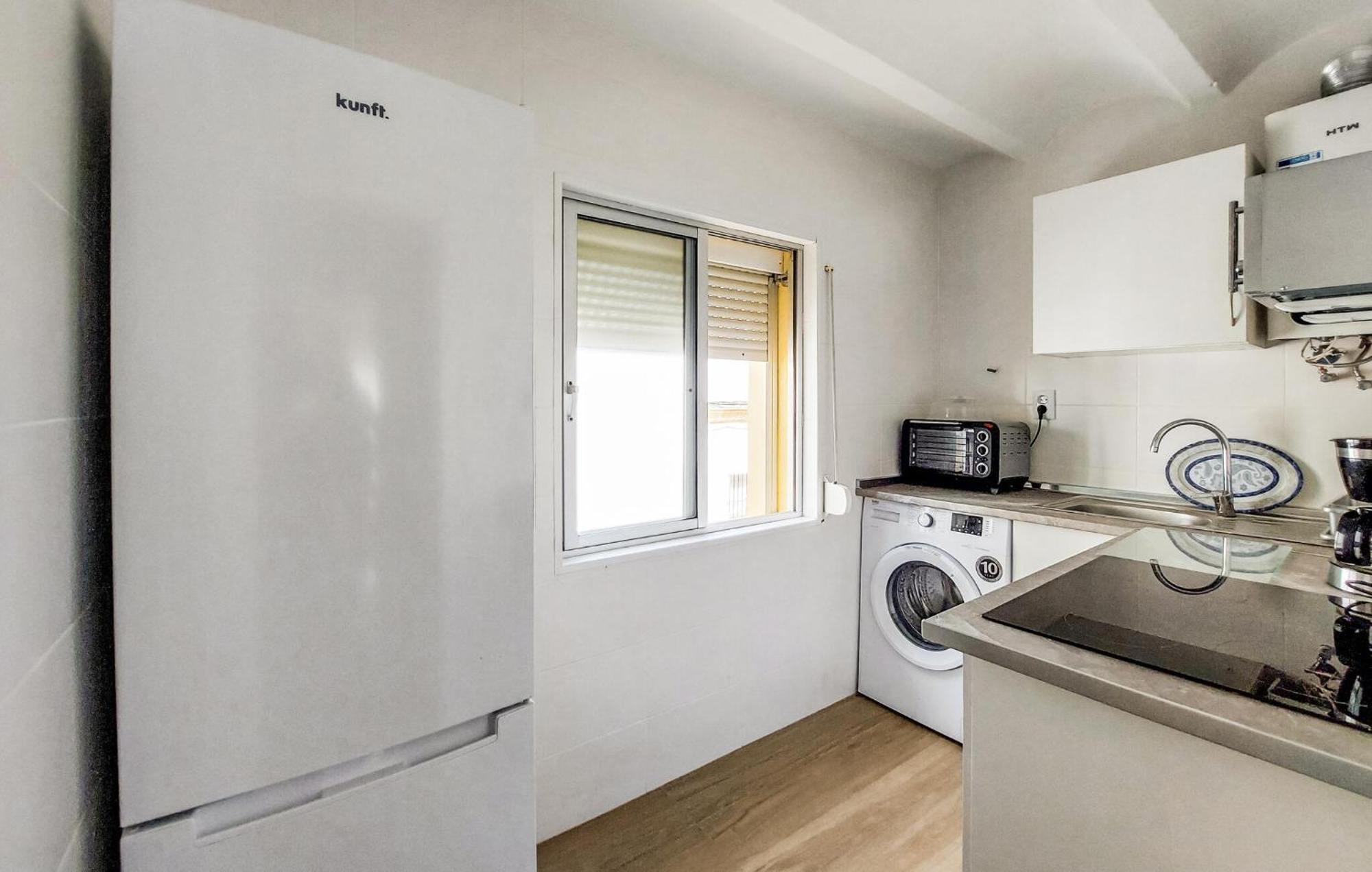 2 Bedroom In Apartment